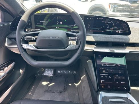 Used 2024 Lucid Air Pure RWD image 20