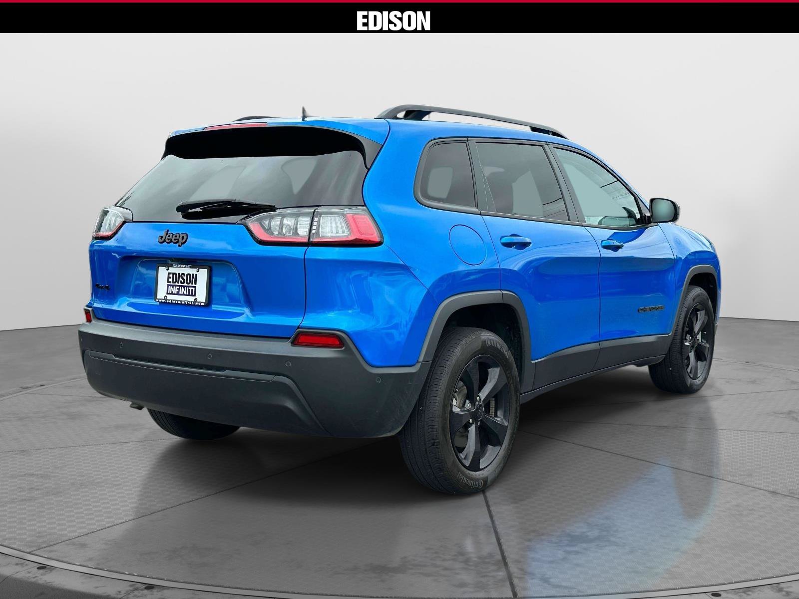 Used 2023 Jeep Cherokee Altitude Lux AWD/4WD image 4