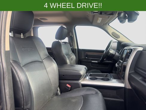 Used 2017 RAM 1500 Laramie w/ Convenience Group AWD/4WD image 17