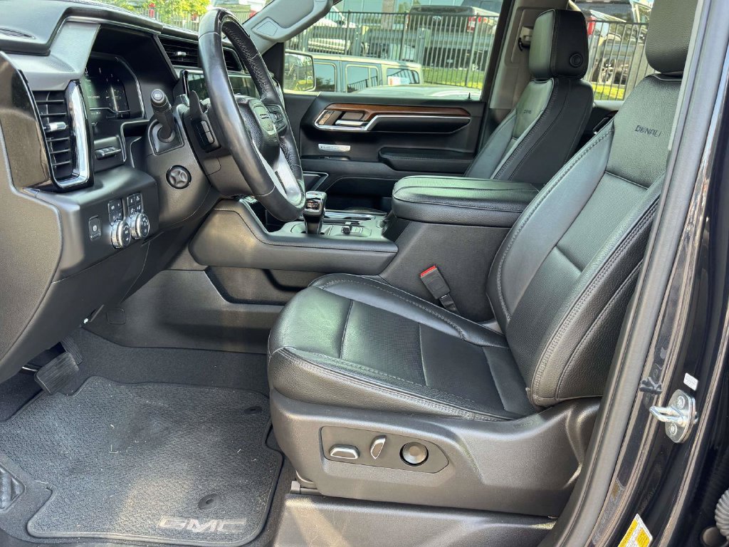 Used 2023 GMC Sierra 1500 Denali AWD/4WD image 21