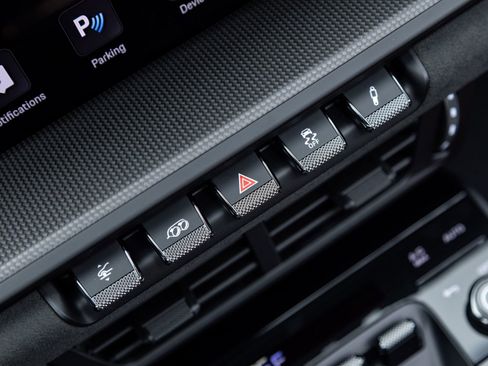 Certified 2025 Porsche 911 Targa 4 GTS image 29