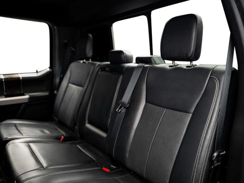Used 2022 Ford F250 Lariat w/ Black Appearance Package AWD/4WD image 42