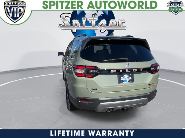 New 2026 Honda Pilot TrailSport image 12