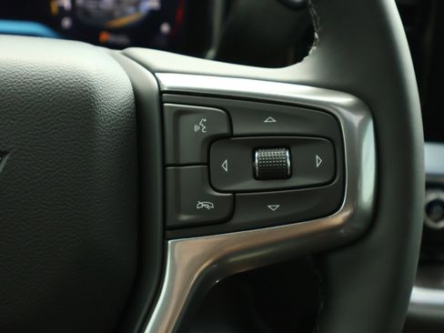New 2026 Chevrolet Silverado 2500 LTZ w/ LTZ Convenience Package AWD/4WD image 17