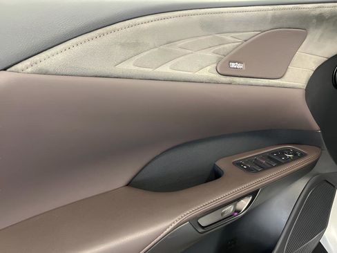 Used 2023 Lexus RX 350 AWD w/ Accessory Package image 5