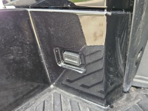 Used 2024 GMC Hummer EV 3X w/ Extreme Off-Road Package image 31