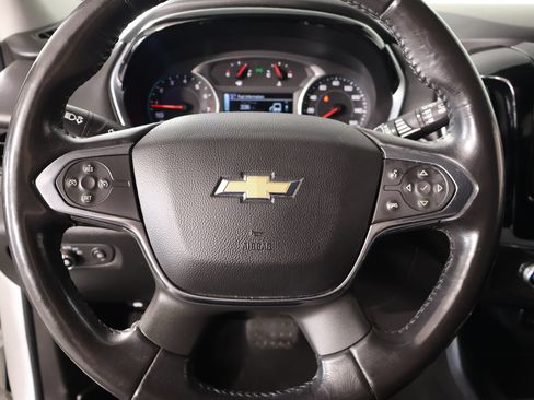 Used 2018 Chevrolet Traverse LT AWD/4WD image 3