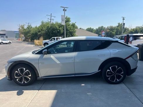 Used 2023 Kia EV6 Wind AWD/4WD image 3
