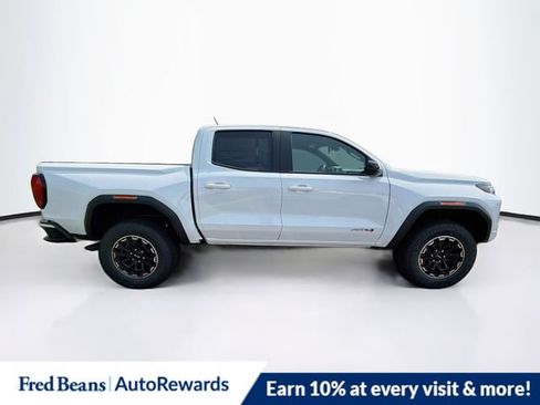 New 2026 GMC Canyon AT4 AWD/4WD image 3