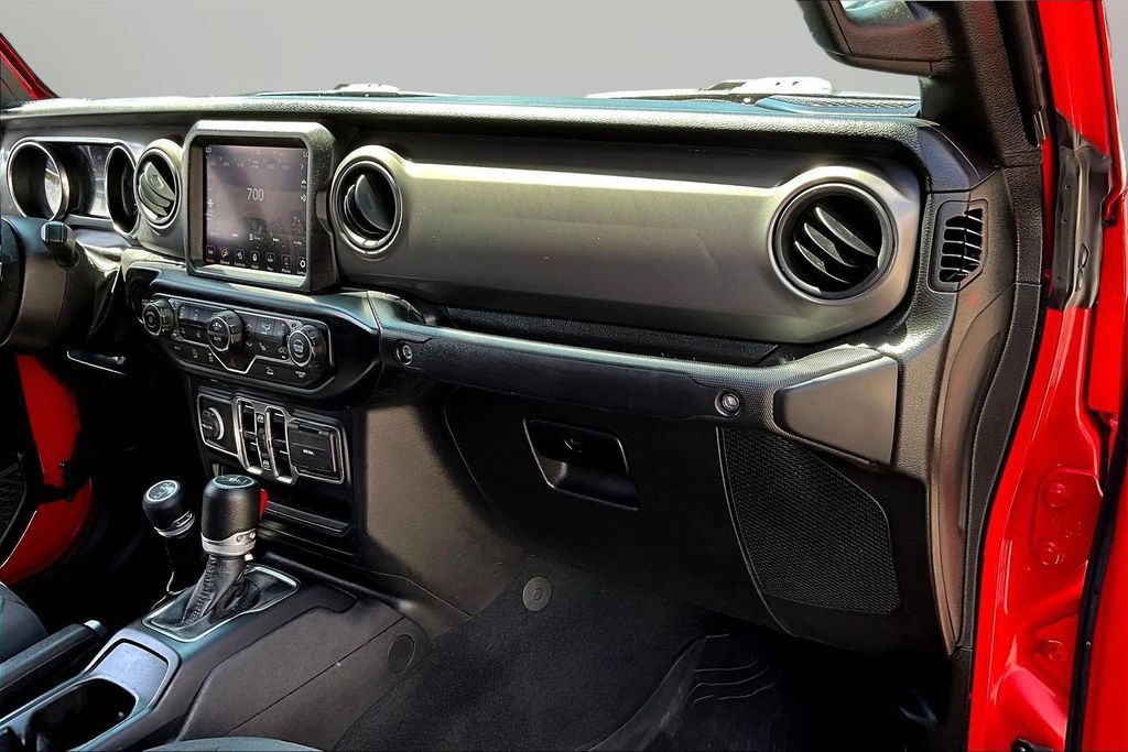 Used 2022 Jeep Gladiator Sport AWD/4WD image 27