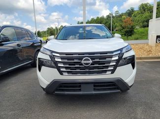 Used 2025 Nissan Rogue SV FWD video 2