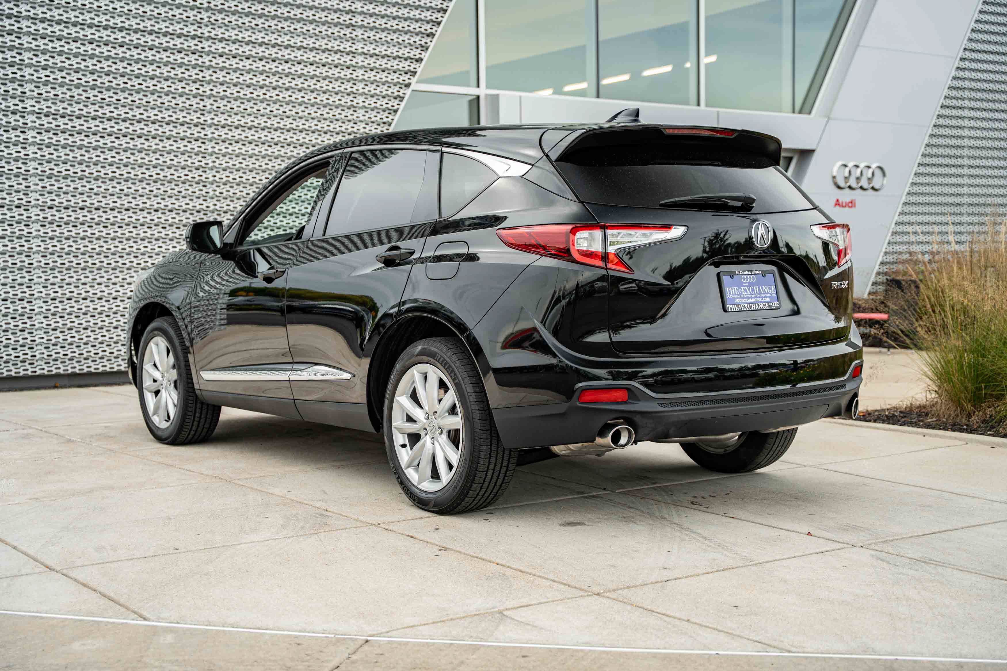 Used 2021 Acura RDX FWD image 4
