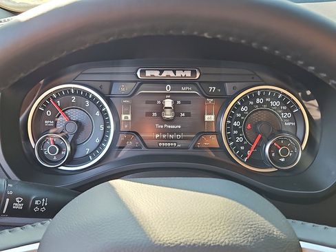 Used 2022 RAM 1500 Big Horn image 25