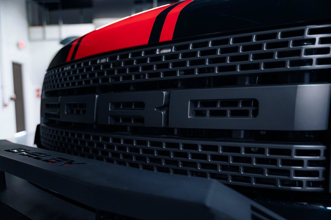 Used 2014 Ford F150 Raptor w/ Equipment Group 801A Luxury AWD/4WD image 18