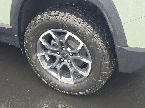 New 2026 Chevrolet Equinox ACTIV image 12