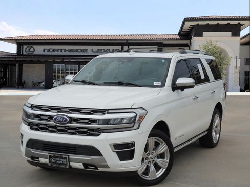 Used 2024 Ford Expedition Platinum AWD/4WD image 1