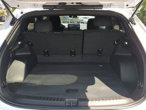 Used 2024 Honda Prologue EX image 12