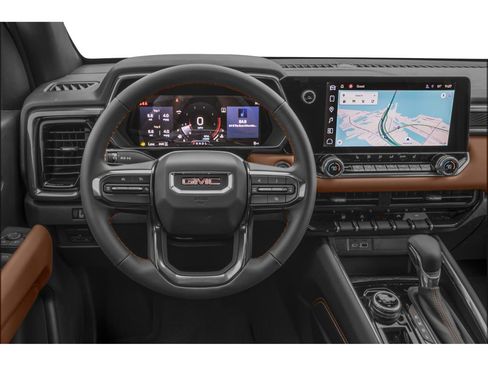 Used 2024 GMC Canyon AT4 w/ Technology Package AWD/4WD image 44