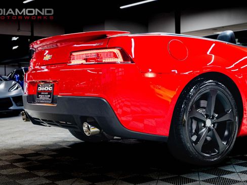 Used 2014 Chevrolet Camaro SS w/ RS Package image 22