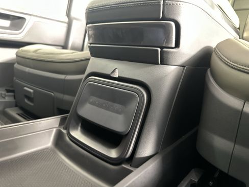 Used 2023 Rivian R1S Adventure image 34