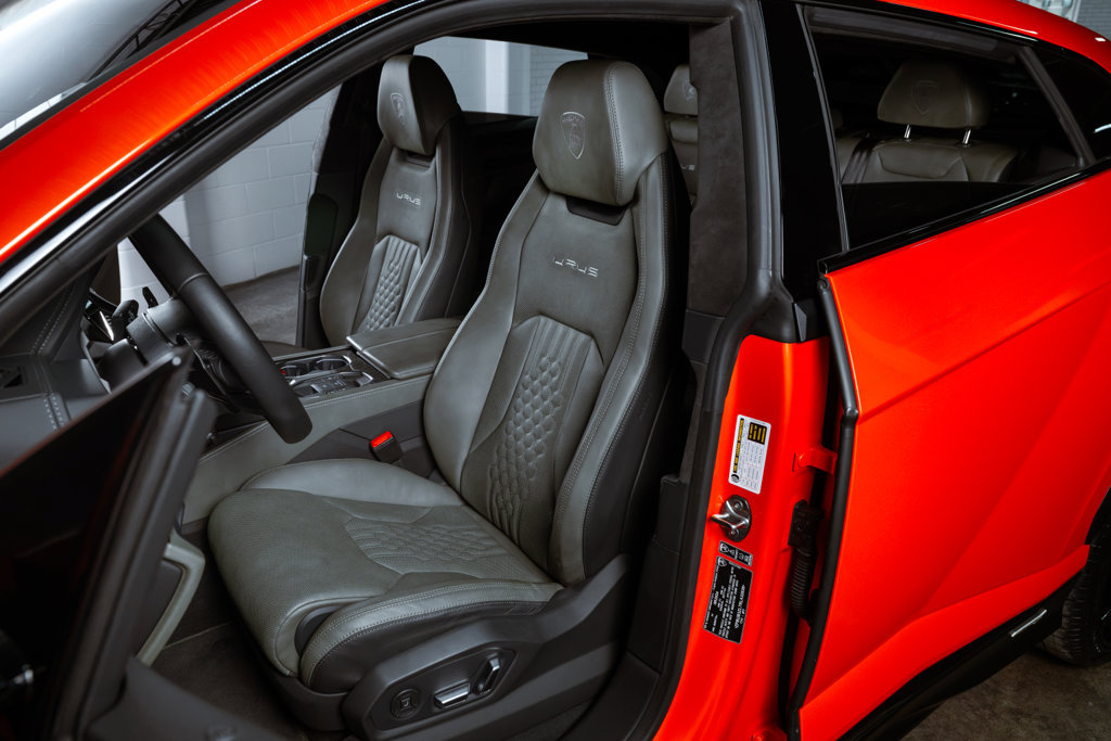Used 2024 Lamborghini Urus S AWD/4WD image 22