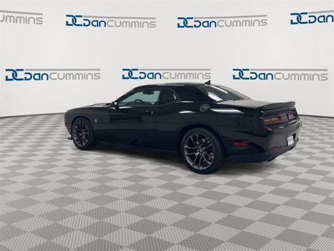Used 2023 Dodge Challenger R/T Scat Pack image 6