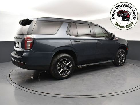 Used 2021 Chevrolet Tahoe Z71 w/ Luxury Package AWD/4WD image 6