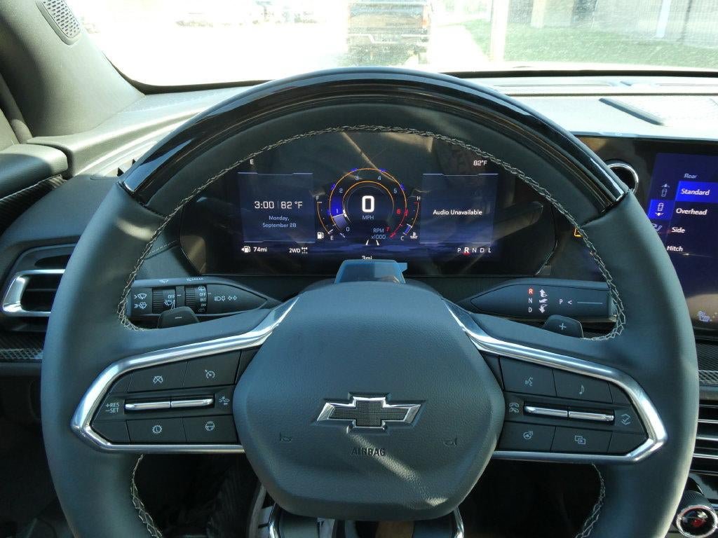 New 2027 Chevrolet Traverse Z71 w/ Enhanced Driving Package AWD/4WD image 25