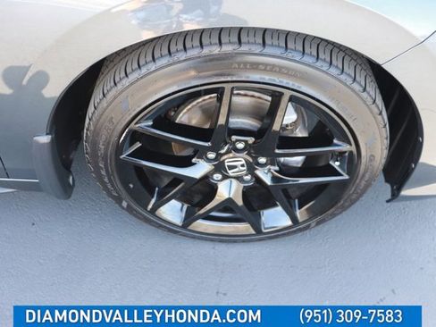 Certified 2025 Honda Civic Sport image 28