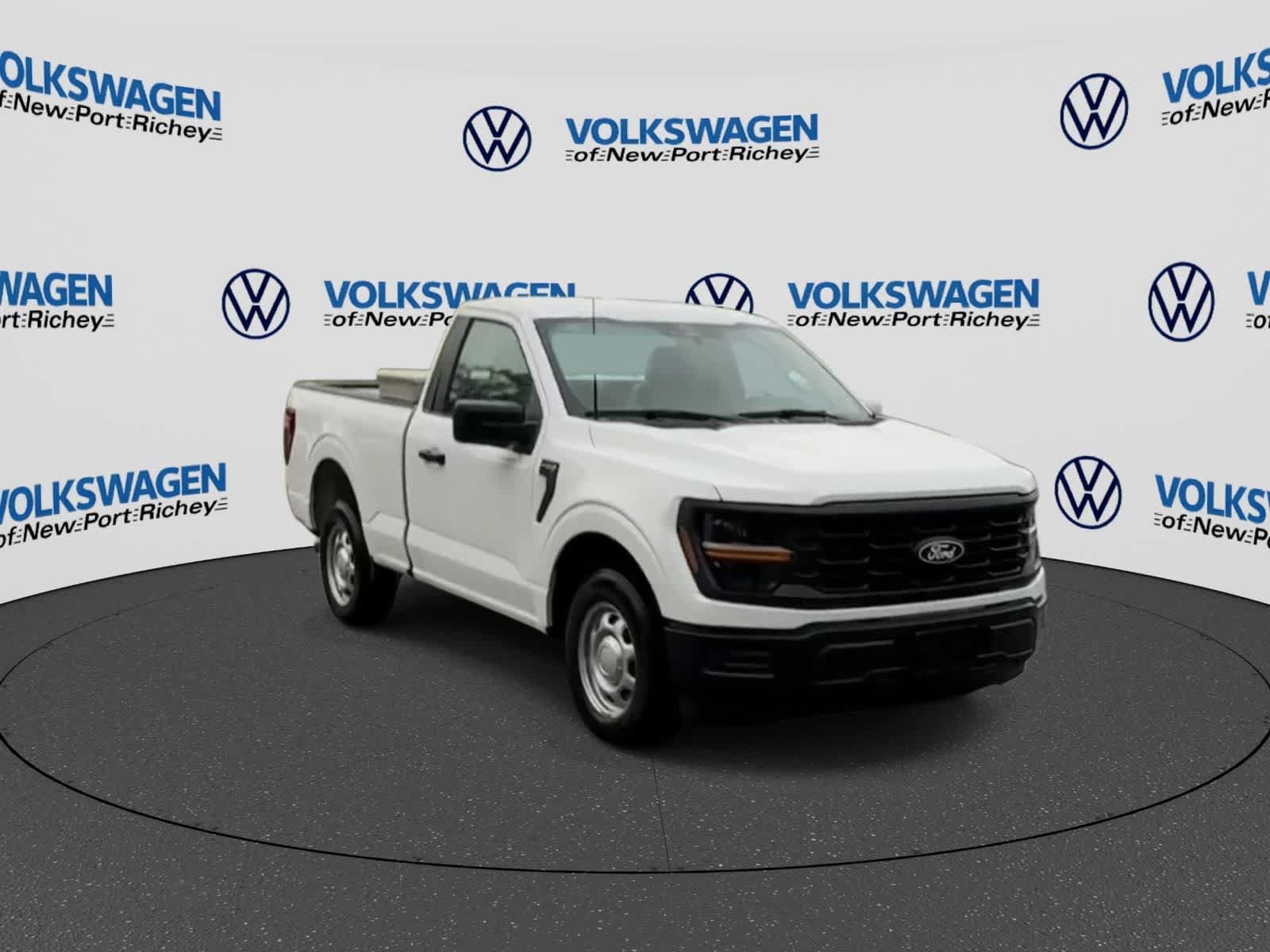 Used 2025 Ford F150 XL RWD image 2