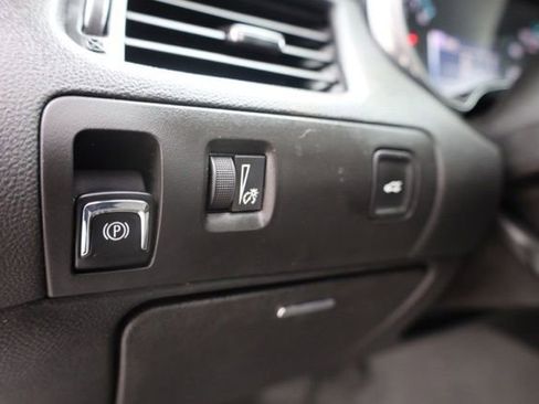 Used 2018 Chevrolet Impala LS image 21