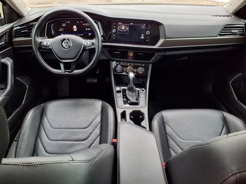 Used 2019 Volkswagen Jetta SEL Premium FWD image 8