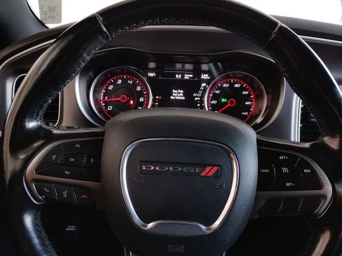 Used 2019 Dodge Charger SXT w/ Leather Interior Group RWD image 25
