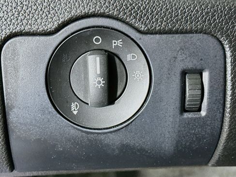 Used 2013 Ford Mustang Premium RWD image 17