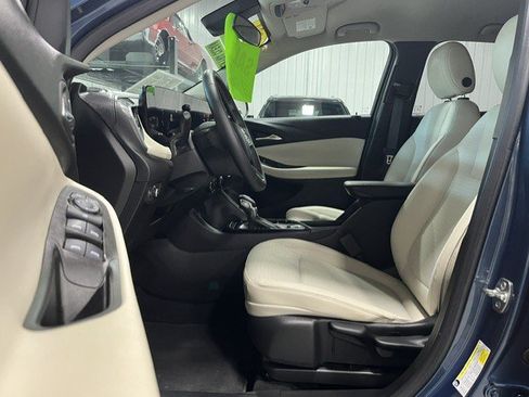 Certified 2024 Buick Encore GX Preferred AWD/4WD image 12