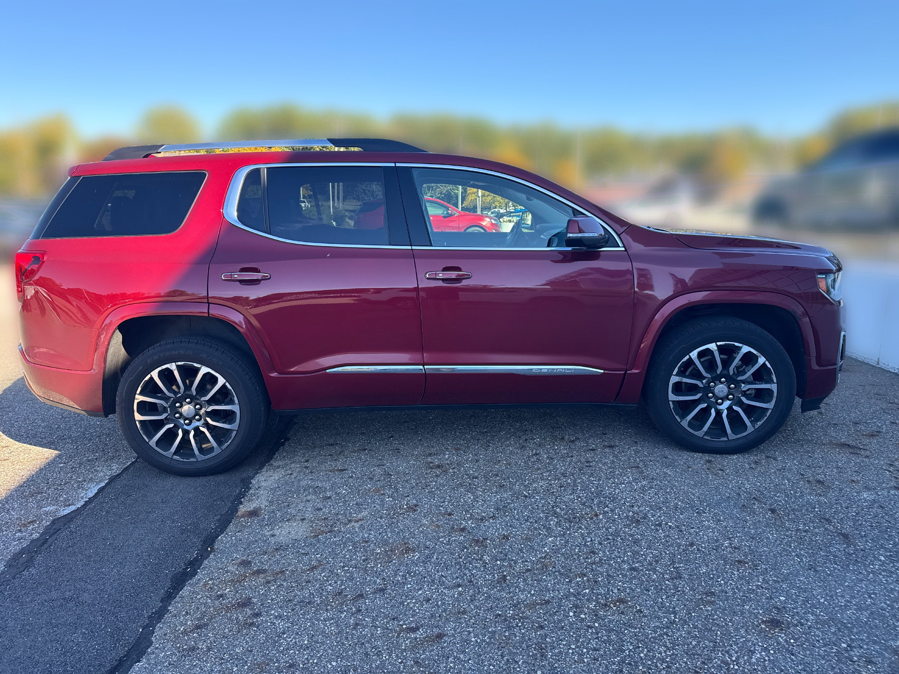 Used 2020 GMC Acadia Denali FWD image 10