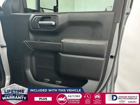 Used 2020 Chevrolet Silverado 1500 Custom w/ Custom Value Package AWD/4WD image 22