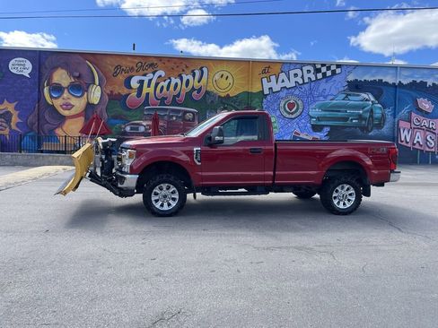 Used 2021 Ford F250 XLT w/ XLT Value Package AWD/4WD image 2