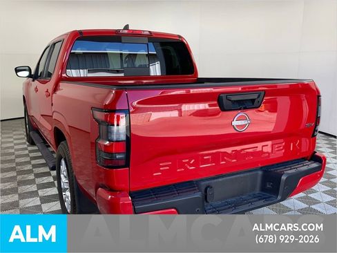 Used 2023 Nissan Frontier SV w/ SV Premium Package image 7