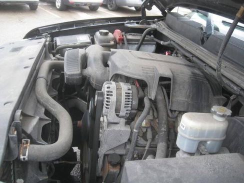 Used 2010 Chevrolet Silverado 1500 LT RWD image 24