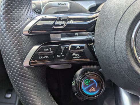 Certified 2022 Mercedes-Benz E 53 AMG 4MATIC Sedan image 24