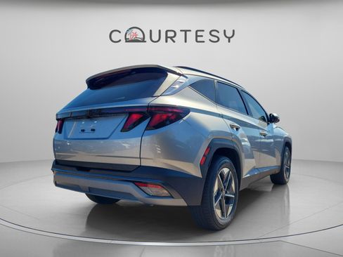 New 2026 Hyundai Tucson SEL image 4