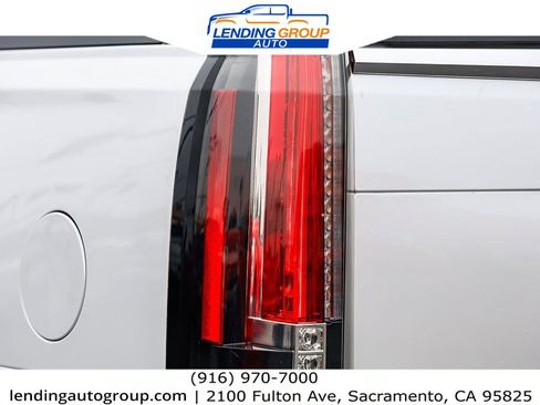 Used 2016 Cadillac Escalade ESV Platinum image 8