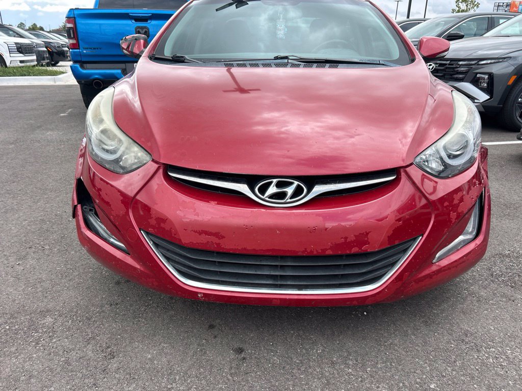 Used 2015 Hyundai Elantra Limited w/ Option Group 05 FWD image 6