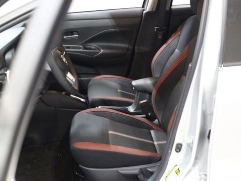 New 2025 Nissan Versa SR image 7