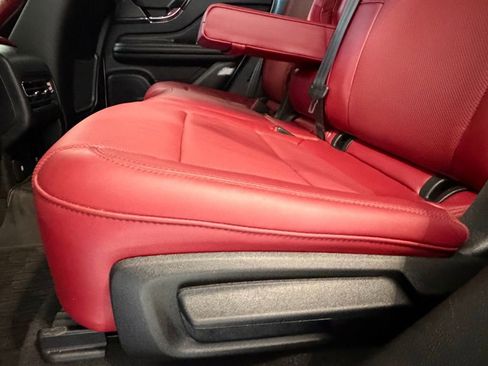 Used 2023 Lincoln Corsair Reserve w/ Equipment Group 201A image 32