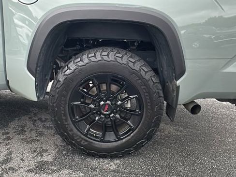 Used 2024 Toyota Tundra Limited w/ TRD Off-Road Package AWD/4WD image 19