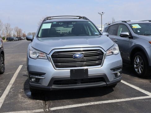 Used 2022 Subaru Ascent Limited w/ Technology Package image 5