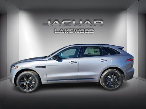 New 2026 Jaguar F-PACE R-Dynamic S image 2