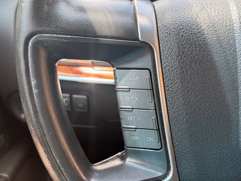 Used 2012 Lincoln MKZ FWD image 20